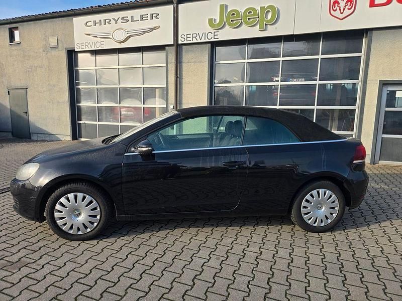 Gebraucht VW Golf Cabriolet Basis 105 PS (77 kW) 2012 Schwarz Cabrio