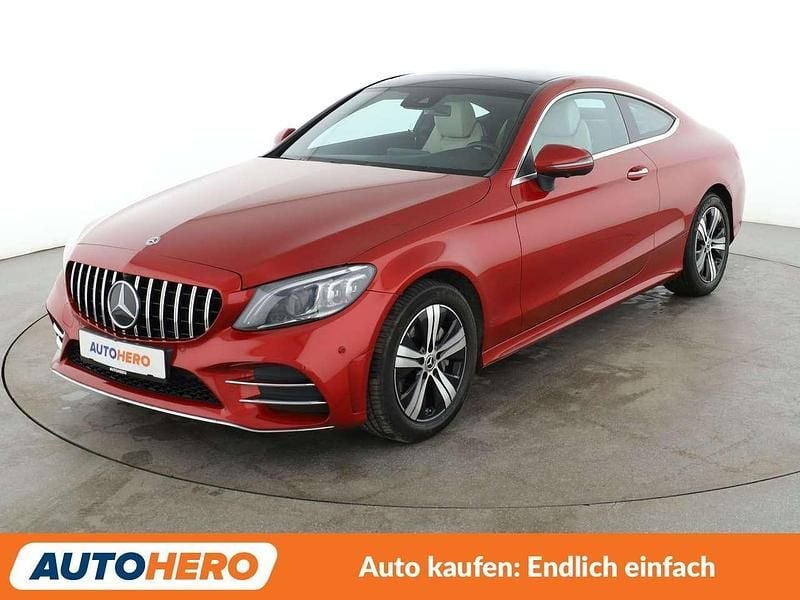 Rot Gebraucht 2019 Mercedes C220 AMG line Coupé | 29.890 € (Fairer Preis) - Bild 1/3
