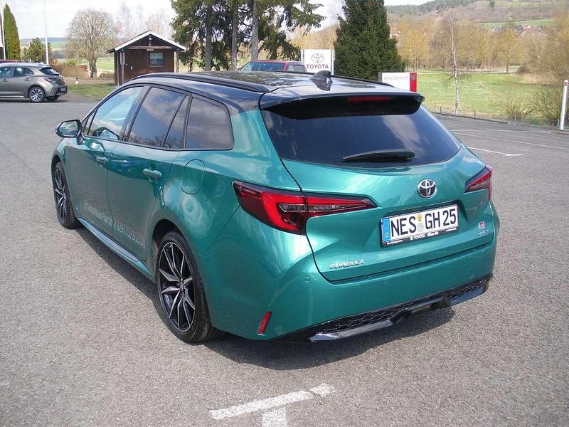 Gebraucht Toyota Corolla Sport 152 PS (111 kW) 2024 Grün Kombi