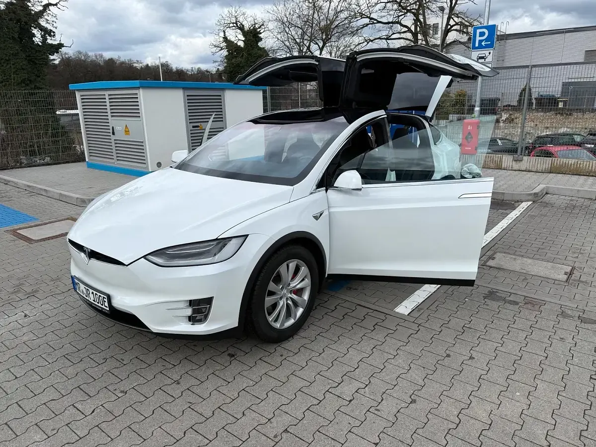 Brugt Tesla Model X 2017 Hvid SUV