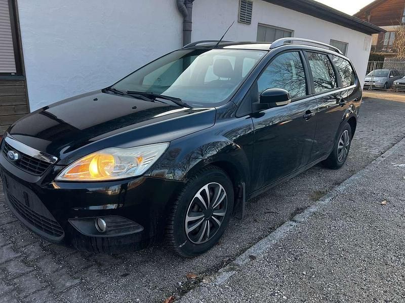 Gebraucht Ford Focus Trend 101 PS (74 kW) 2009 Schwarz Kombi