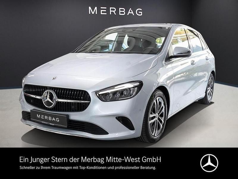 Silber Gebraucht 2024 Mercedes B200 Van / Kleinbus | 31.930 € (Guter Preis) - Bild 1/4