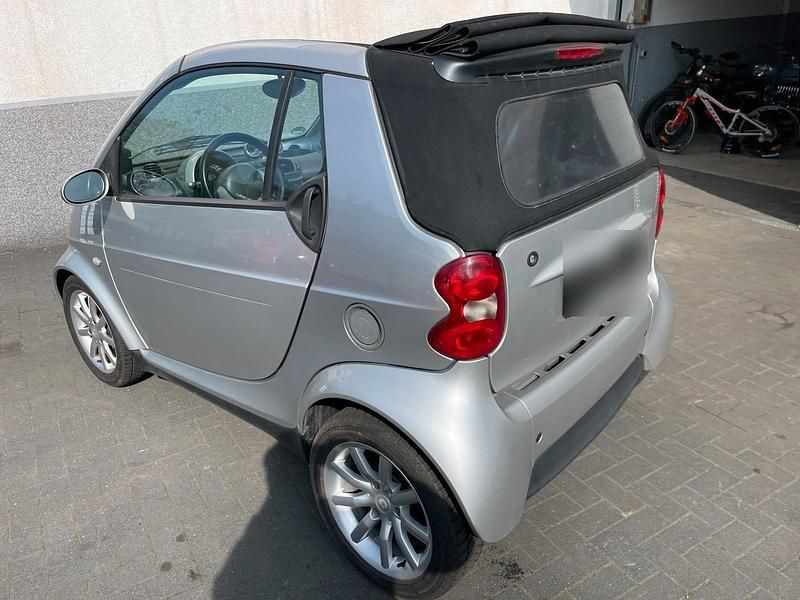 Gebraucht Smart ForTwo Cabrio 61 PS (44 kW) 2004 Silber Cabrio