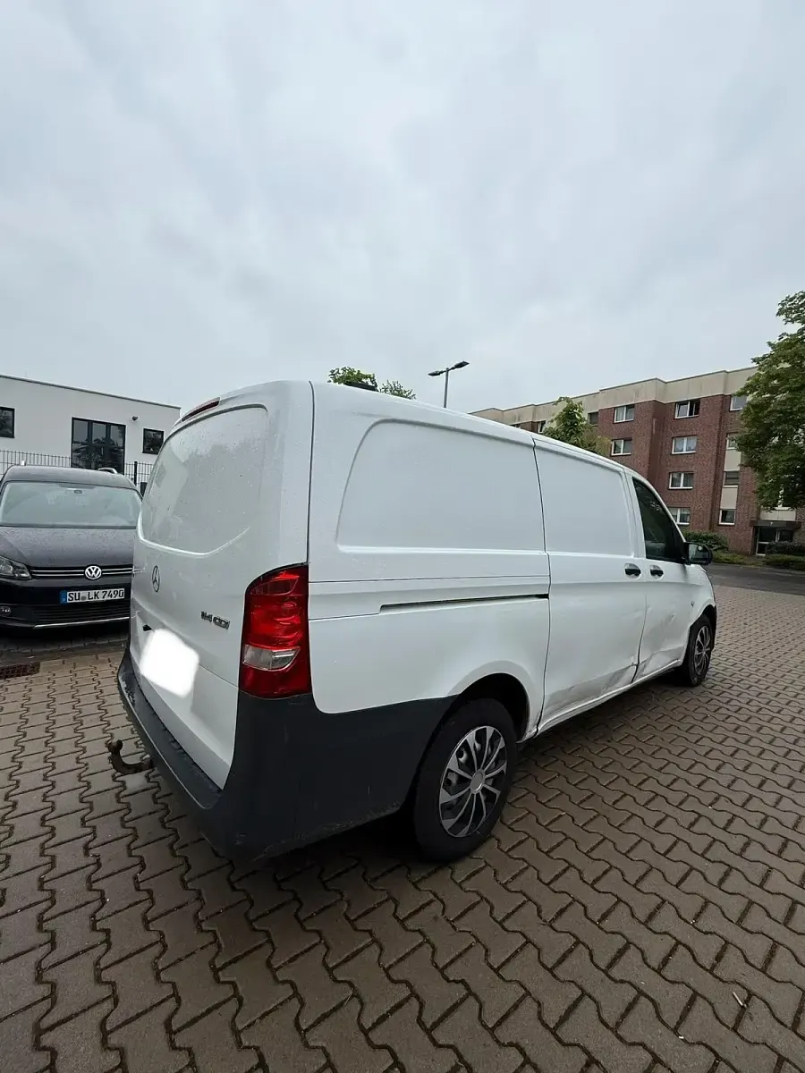 Gebraucht Mercedes Vito 163 PS (119 kW) 2016 Weiß Van