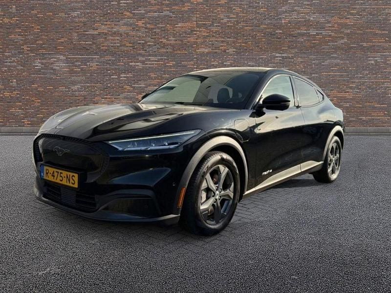 Gebraucht Ford Mustang Mach-E 197 kW (269 PS) 2022 Schwarz SUV