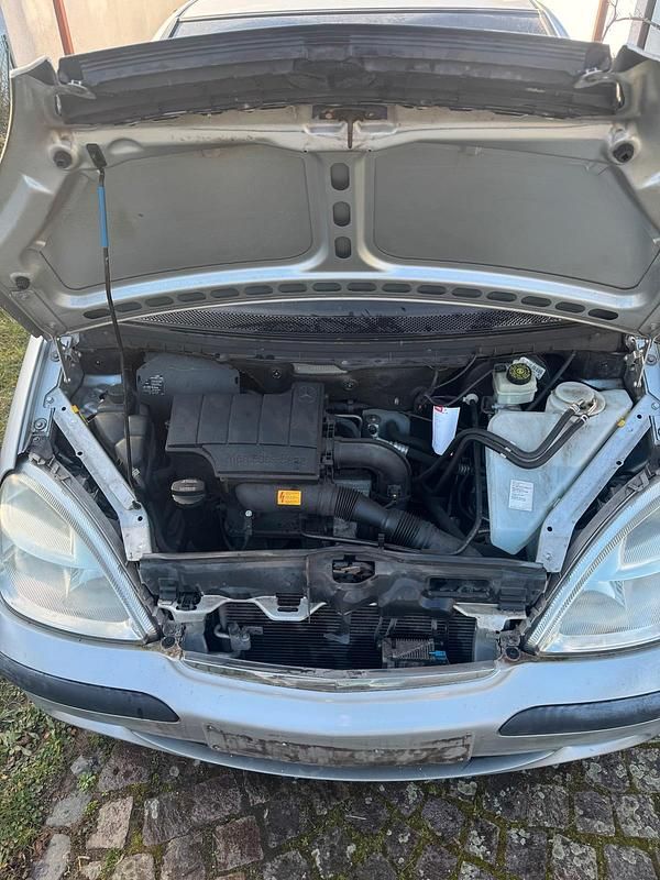 Gebraucht Mercedes A140 82 PS (60 kW) 2005 Silber Limousine