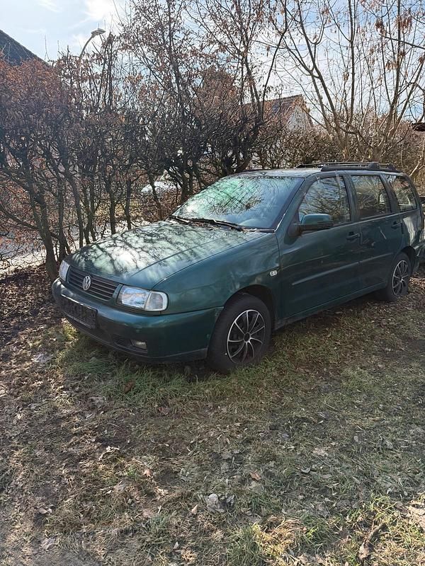 Gebraucht VW Polo 75 PS (55 kW) 1999 Grün Kombi