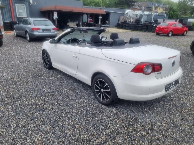 Gebraucht VW Eos Edition 122 PS (89 kW) 2009 Weiß Cabrio