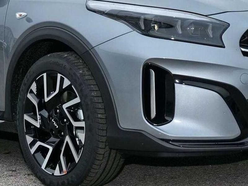 Silber Gebraucht 2025 Kia XCeed Vision SUV | 25.490 € (Superpreis) - Bild 1/4