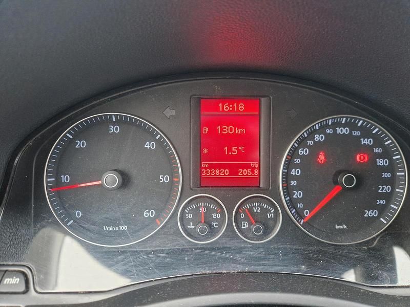 Gebraucht VW Golf V 105 PS (77 kW) 2009 Silber Kombi