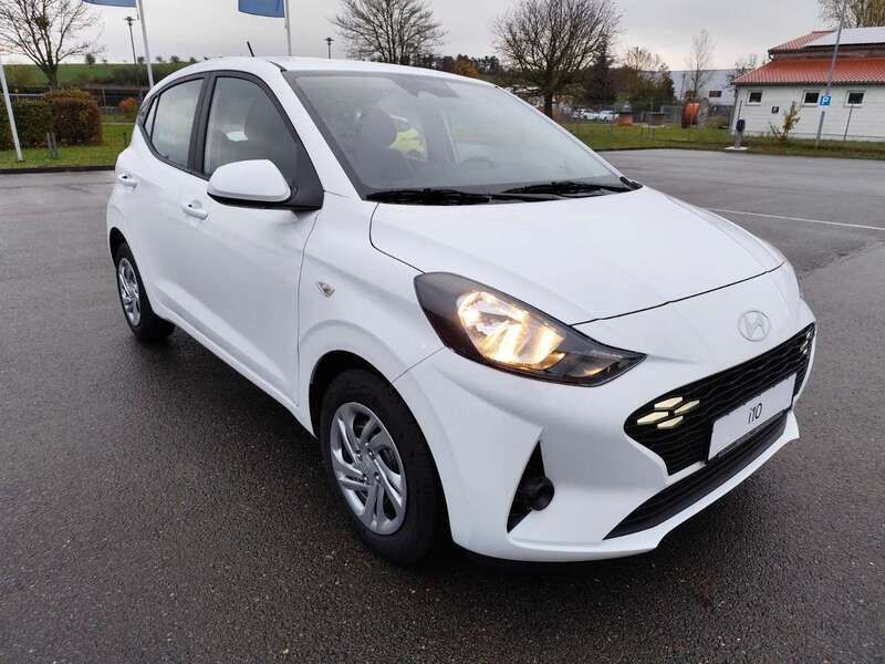 Neu Hyundai i10 Select 63 PS (46 kW) 2025 Weiß Kleinwagen