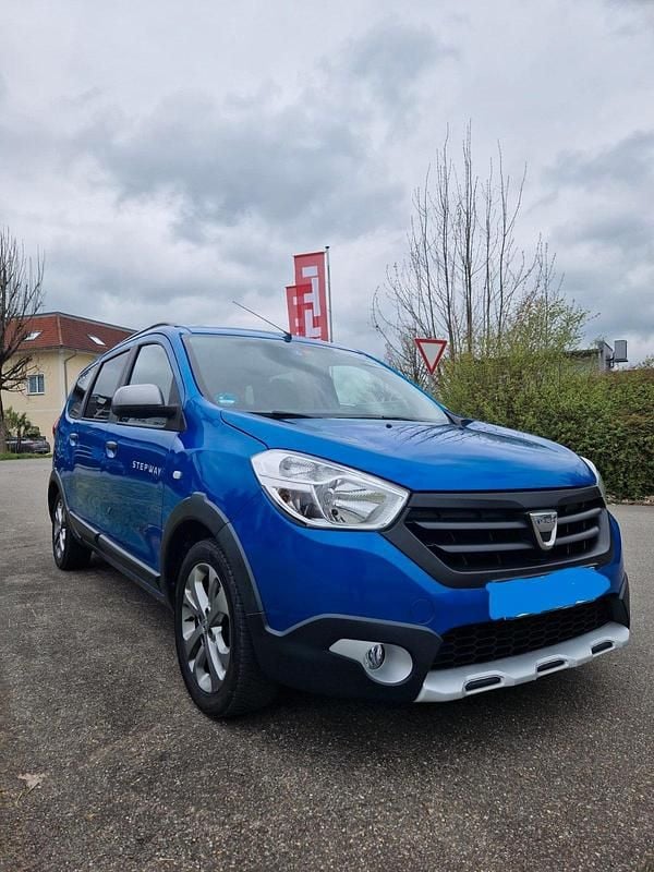 Gebraucht Dacia Lodgy Stepway 116 PS (85 kW) 2015 Blau Van / Kleinbus