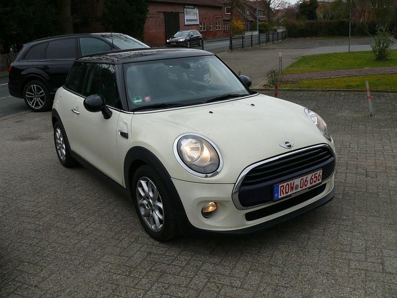 Second-hand Mini Cooper 136 CP (100 kW) 2016 Alb Hatchback