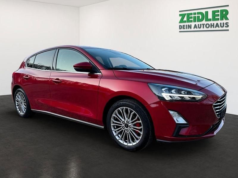 Gebraucht Ford Focus Titanium X 155 PS (114 kW) 2021 Rot Limousine