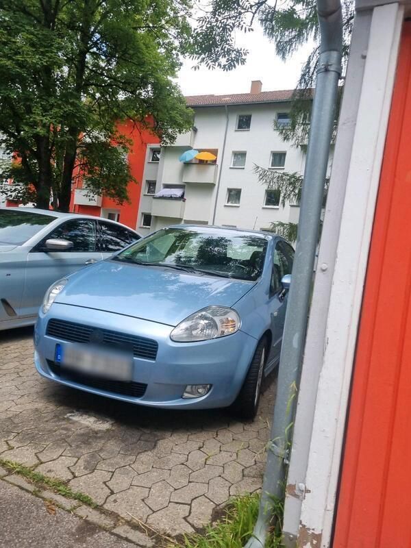 Blau Gebraucht 2005 Fiat Grande Punto Kleinwagen | 1.790 € (Fairer Preis) - Bild 1/4