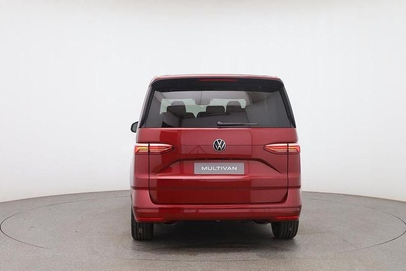Neu VW Multivan Business 150 PS (110 kW) 2025 Rot Van / Kleinbus