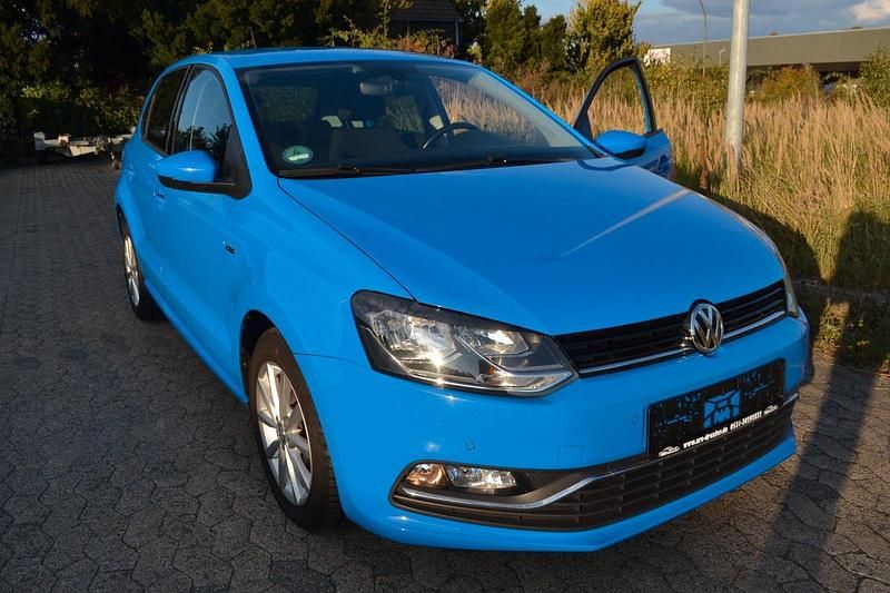 Gebraucht VW Polo LOUNGE 90 PS (66 kW) 2015 Blau Kleinwagen