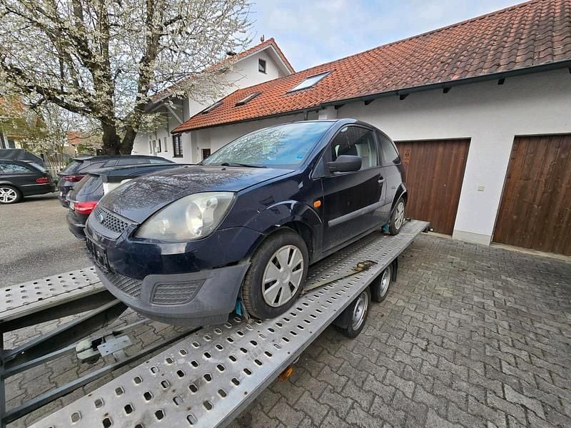 Gebraucht Ford Fiesta 75 PS (55 kW) 2006 Blau Kleinwagen