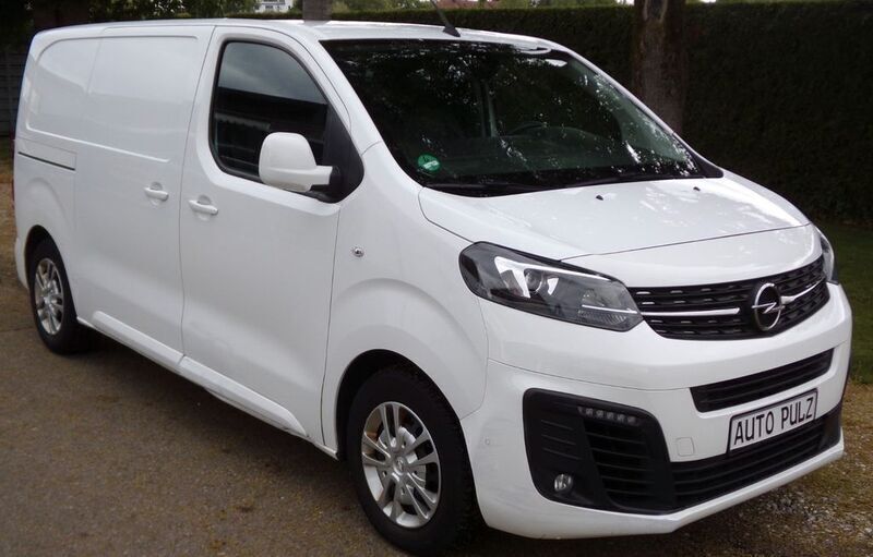 Weiß Gebraucht 2020 Opel Vivaro Edition Van / Kleinbus | 9.999 € (Superpreis) - Bild 1/4