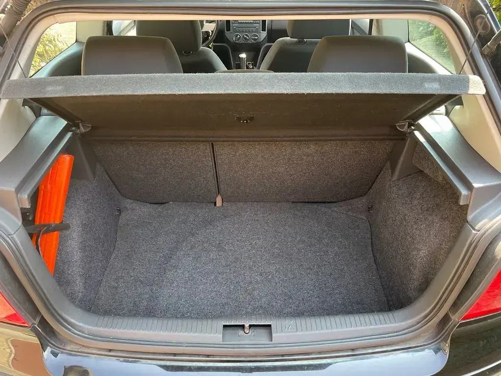 Gebraucht VW Polo Cricket 75 PS (55 kW) 2005 Schwarz Kleinwagen