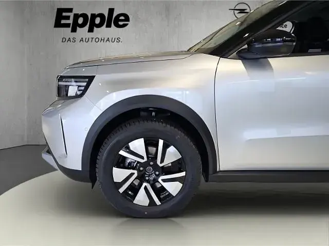 Neu Opel Frontera 145 PS (106 kW) 2026 Grau SUV
