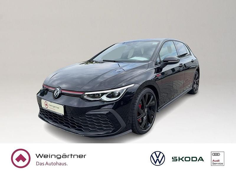 Schwarz Gebraucht 2023 VW Golf VIII Business Limousine | 30.320 € (Guter Preis) - Bild 1/4
