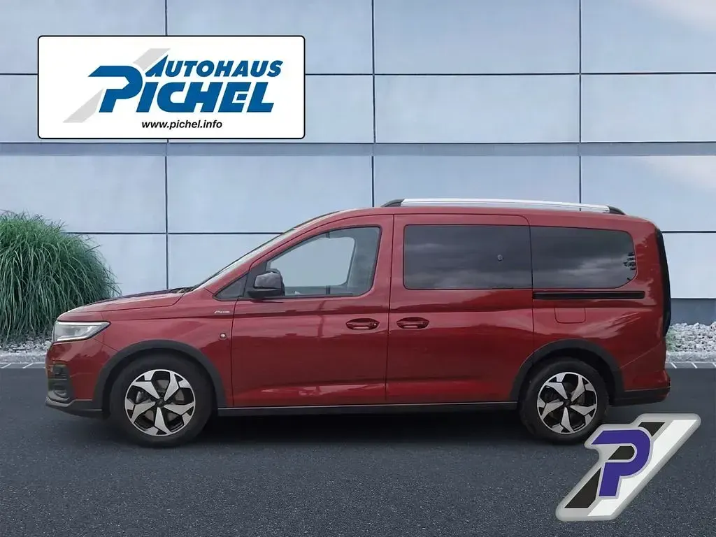 Gebraucht Ford Tourneo Connect Active 122 PS (89 kW) 2024 Rot(metallic) Van / Kleinbus