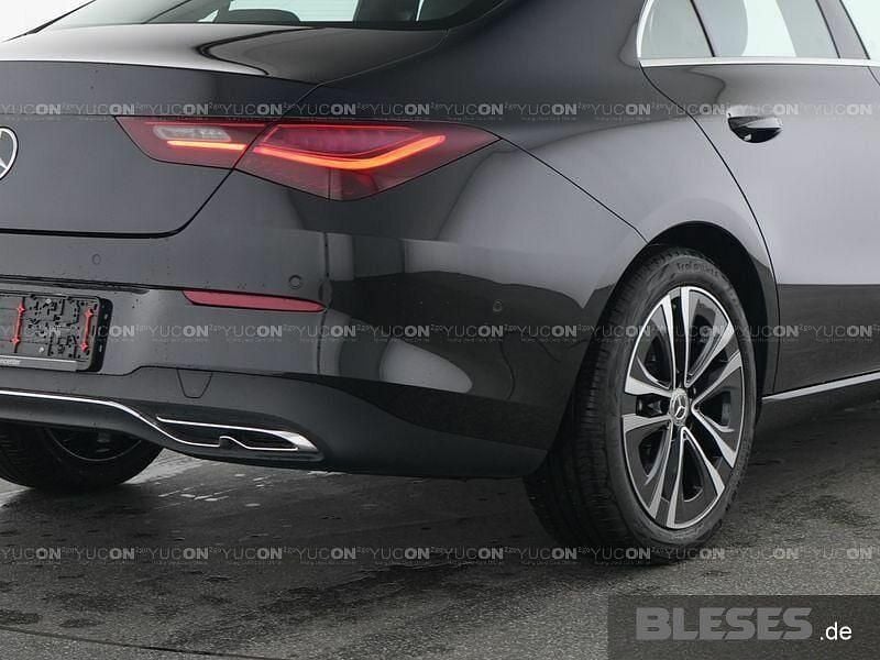 Gebraucht Mercedes CLA180 Progressive 136 PS (100 kW) 2025 lack kosmosschwarz Limousine