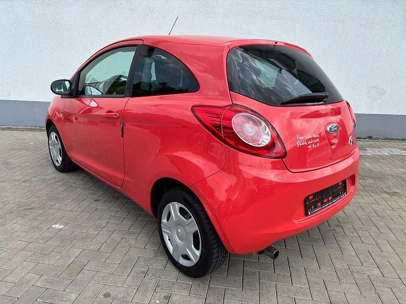 Gebraucht Ford Ka Titanium 69 PS (50 kW) 2009 Rot Kleinwagen