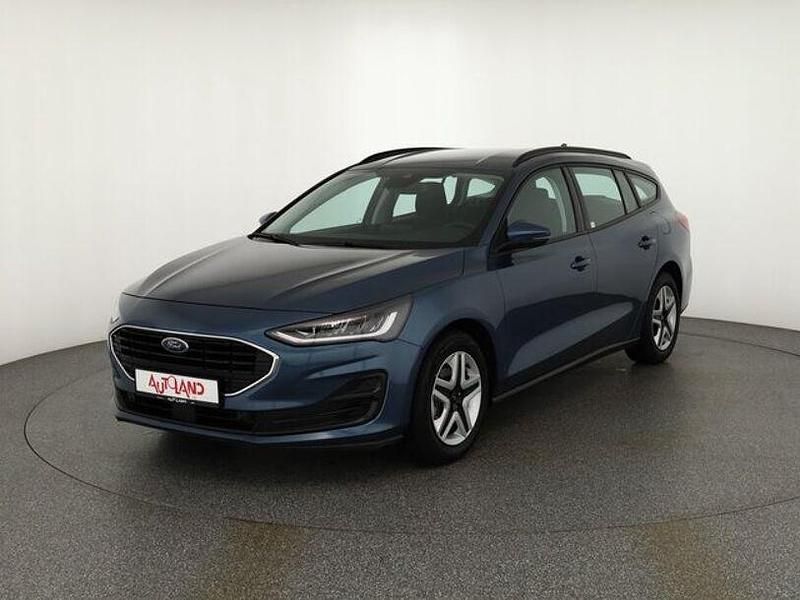 Blau Gebraucht 2022 Ford Focus Kombi | 19.990 € (Fairer Preis) - Bild 1/4