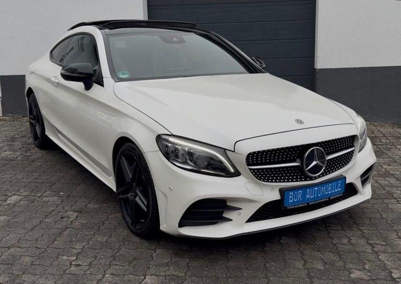 Gebraucht Mercedes C400 AMG line 333 PS (244 kW) 2020 Weiß Coupé