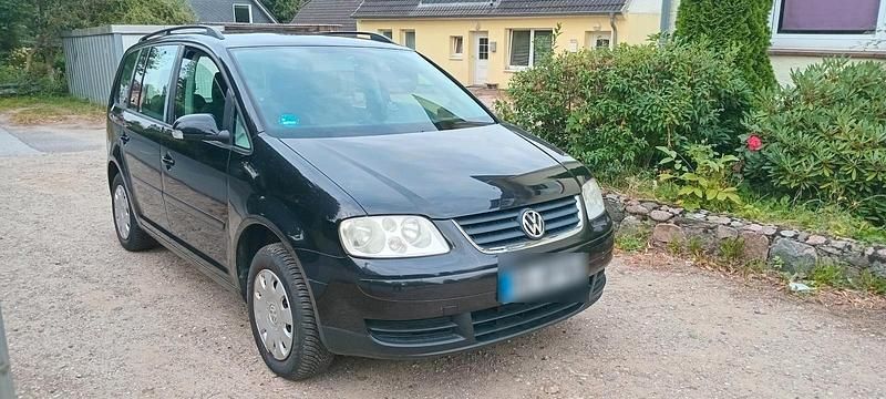 Gebraucht VW Touran 102 PS (75 kW) 2005 Schwarz Van / Kleinbus