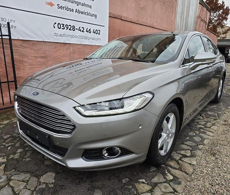 Gebraucht Ford Mondeo Titanium 160 PS (117 kW) 2018 Grau Limousine