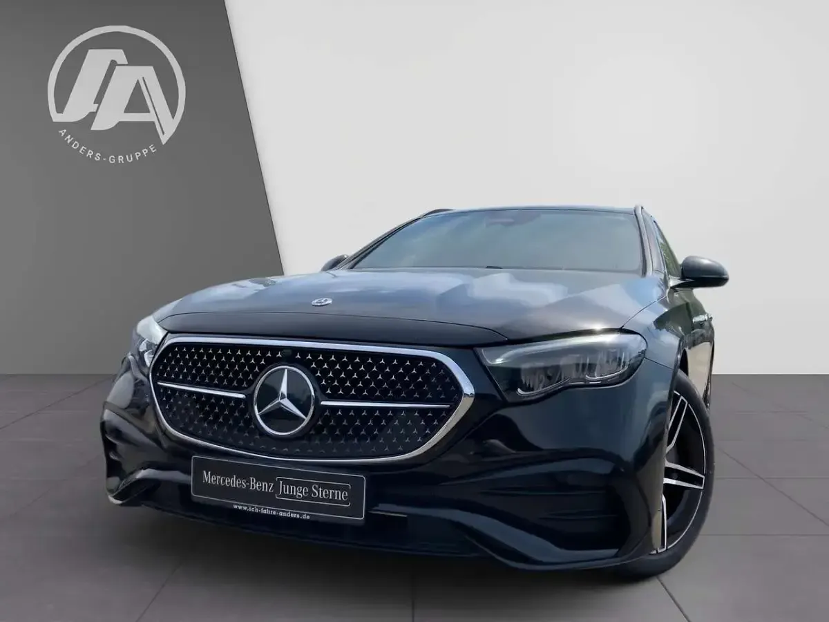Gebraucht Mercedes E220 AMG 197 PS (144 kW) 2025 Obsidianschwarz Kombi