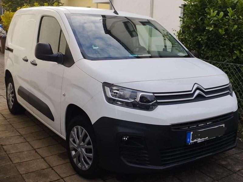 Gebraucht 2020 Citroën Berlingo PureTech Van / Kleinbus | 11.000 € (Superpreis) - Bild 1/4