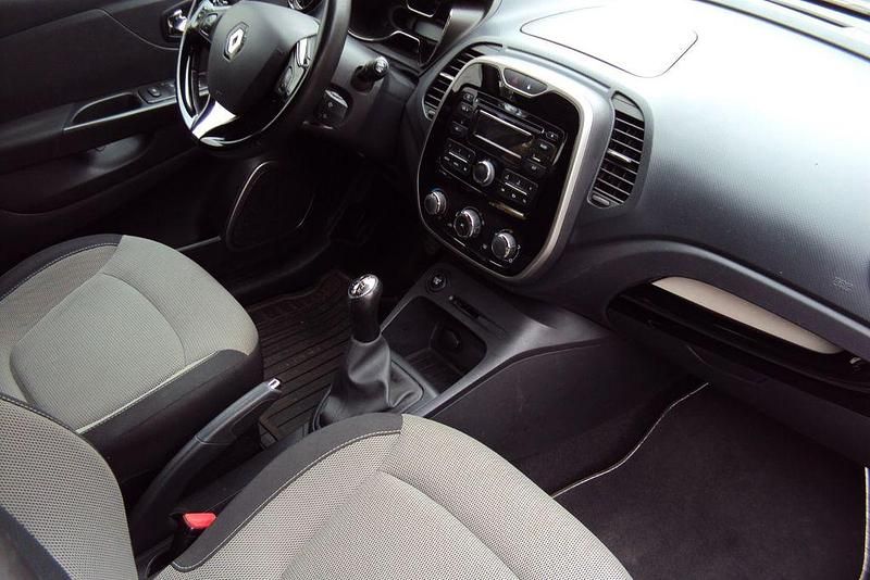 Gebraucht Renault Captur Dynamique 90 PS (66 kW) 2013 SUV