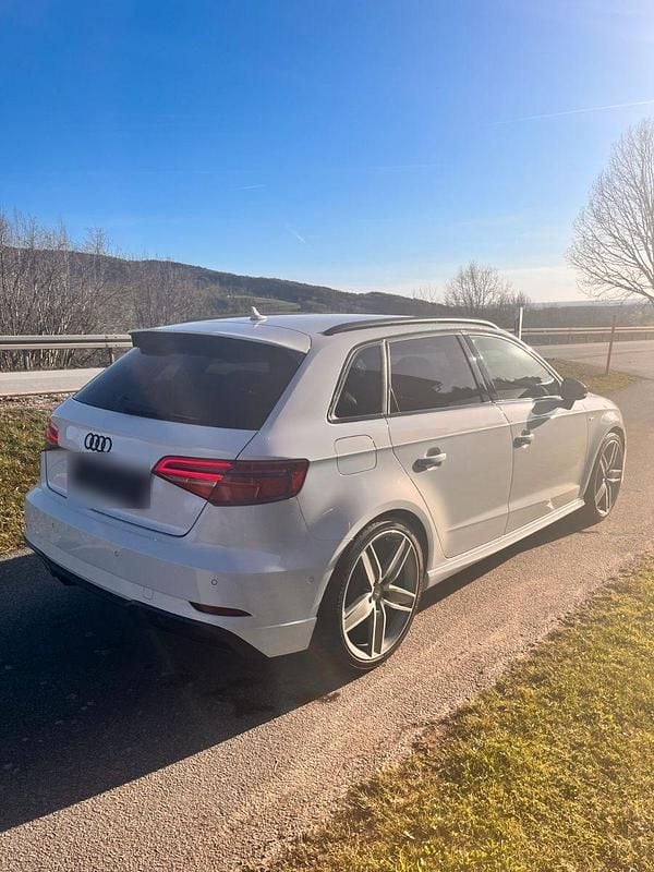 Gebraucht Audi A3 S-Line 150 PS (110 kW) 2018 Weiß Limousine