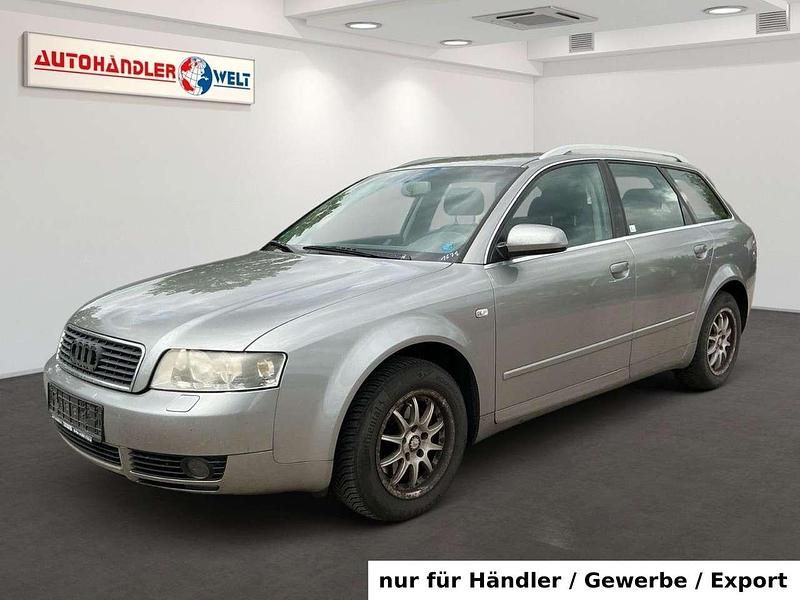 Silber Gebraucht 2003 Audi A4 Sport Kombi | 799 € (Superpreis) - Bild 1/3