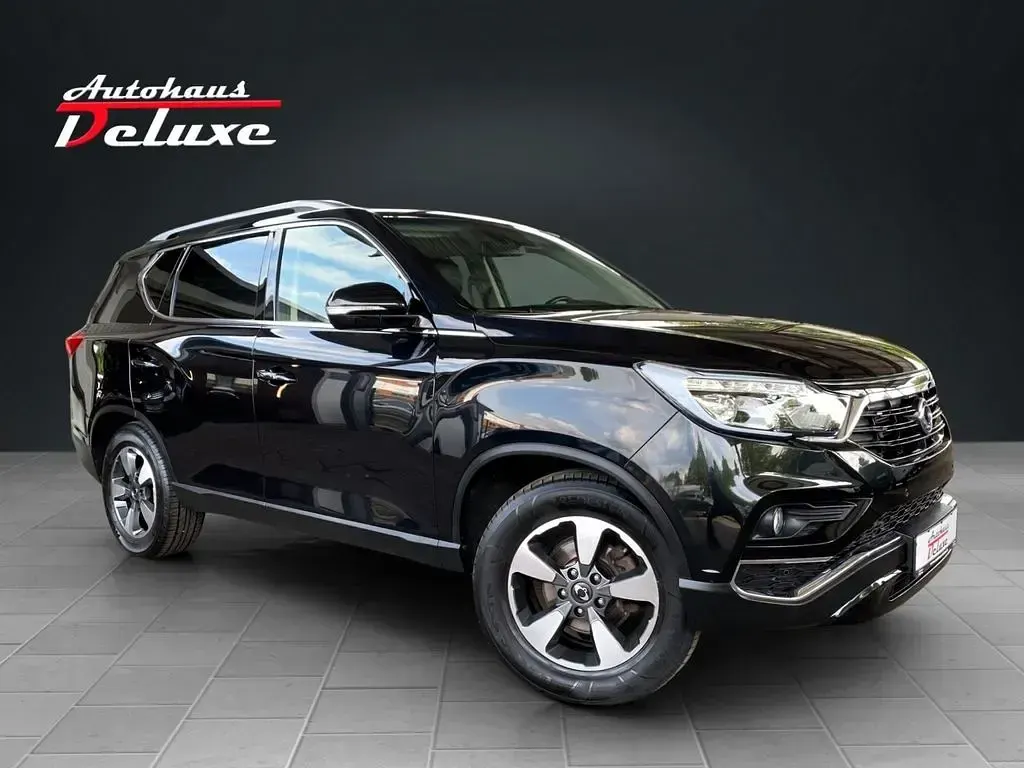 Gebraucht SsangYong Rexton Sapphire 181 PS (133 kW) 2018 Schwarz SUV