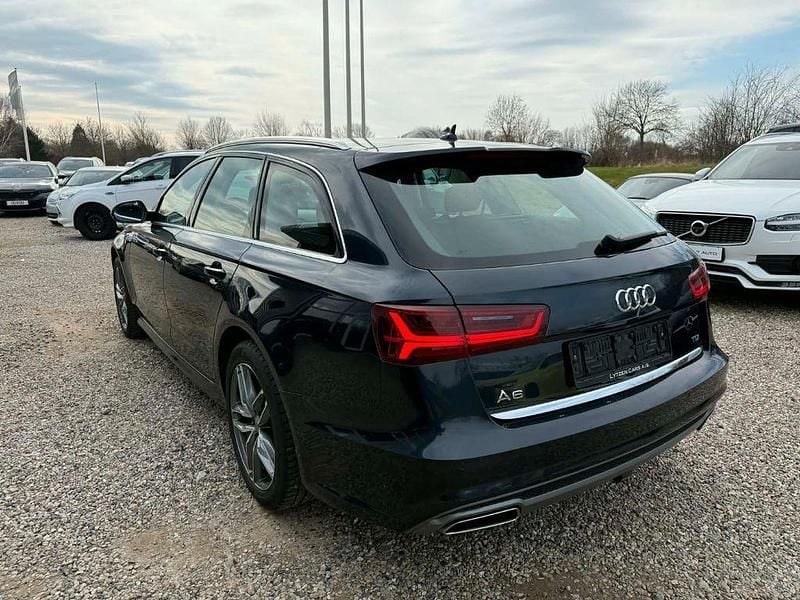 Gebraucht Audi A6 S-Line 218 PS (160 kW) 2016 Blau Kombi