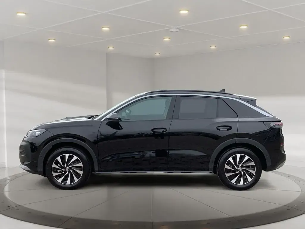Neu VW T-Roc Life 150 PS (110 kW) 2026 Grenadillschwarz metallic SUV