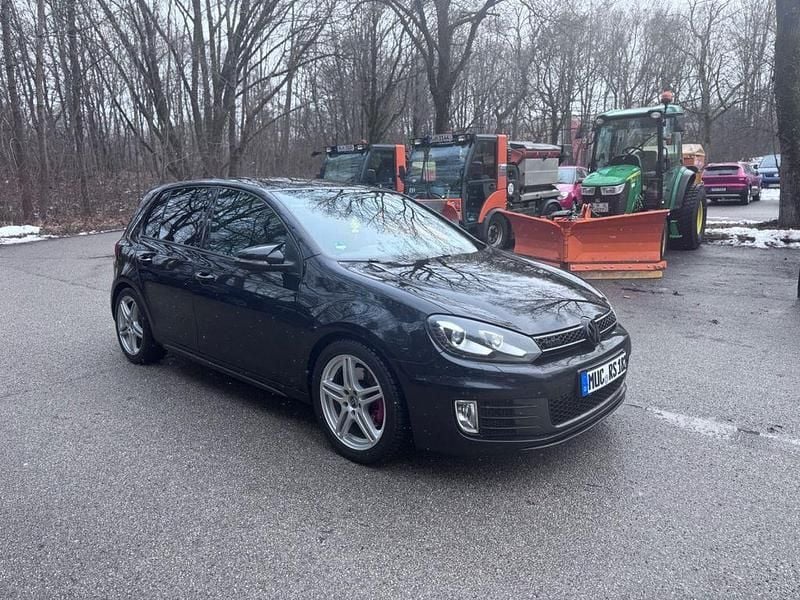 Schwarz Gebraucht 2012 VW Golf GTD Limousine | 9.999 € (Teuer) - Bild 1/4