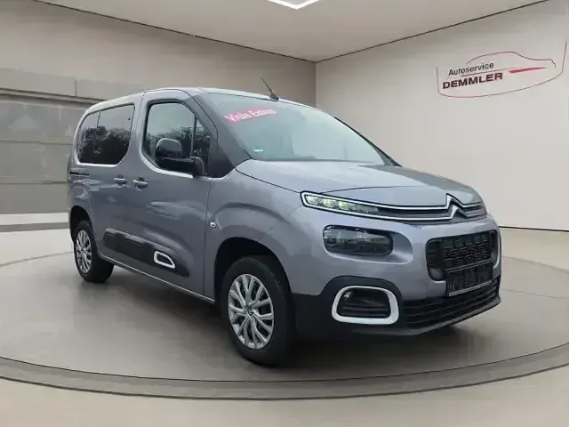 Gebraucht Citroën Berlingo Feel 131 PS (96 kW) 2023 Grau Van / Kleinbus