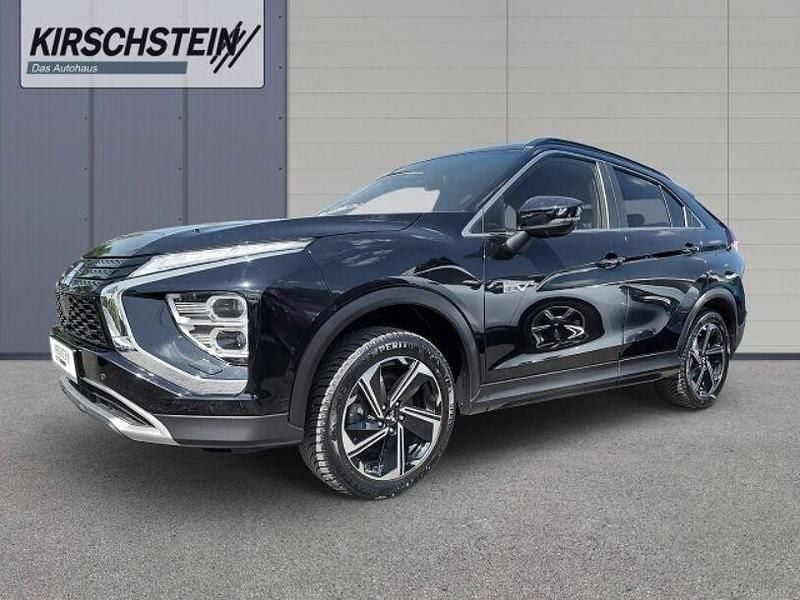 Gebraucht Mitsubishi Eclipse Cross Plus 188 PS (138 kW) 2022 Schwarz SUV