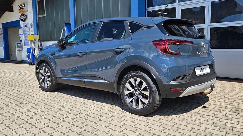 Gebraucht Renault Captur Experience 101 PS (74 kW) 2020 Blau SUV
