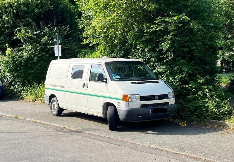 Weiß Gebraucht 2003 VW T4 Van | 7.500 € (Fairer Preis) - Bild 1/4