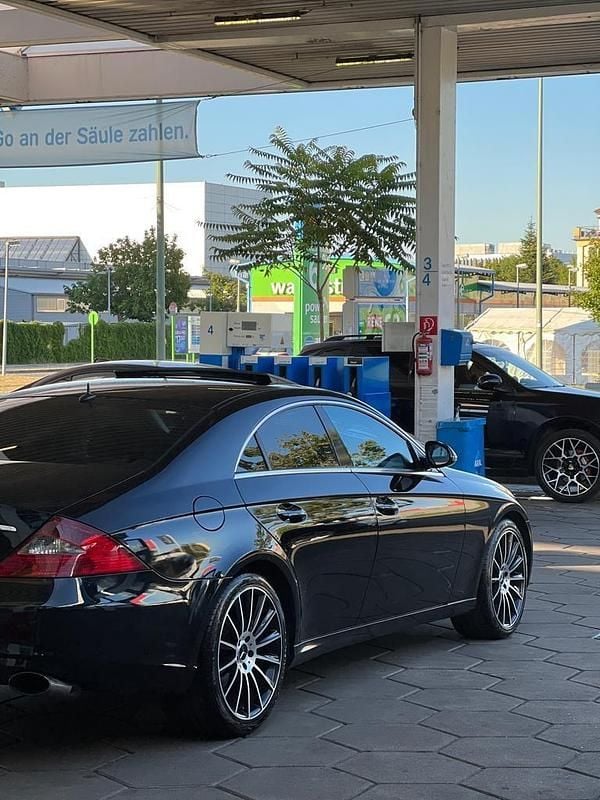 Gebraucht Mercedes CLS320 224 PS (164 kW) 2005 Schwarz Coupé