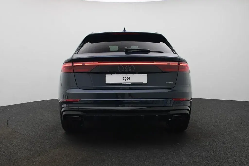 Neu Audi Q8 Sport 286 PS (210 kW) 2026 Blau SUV