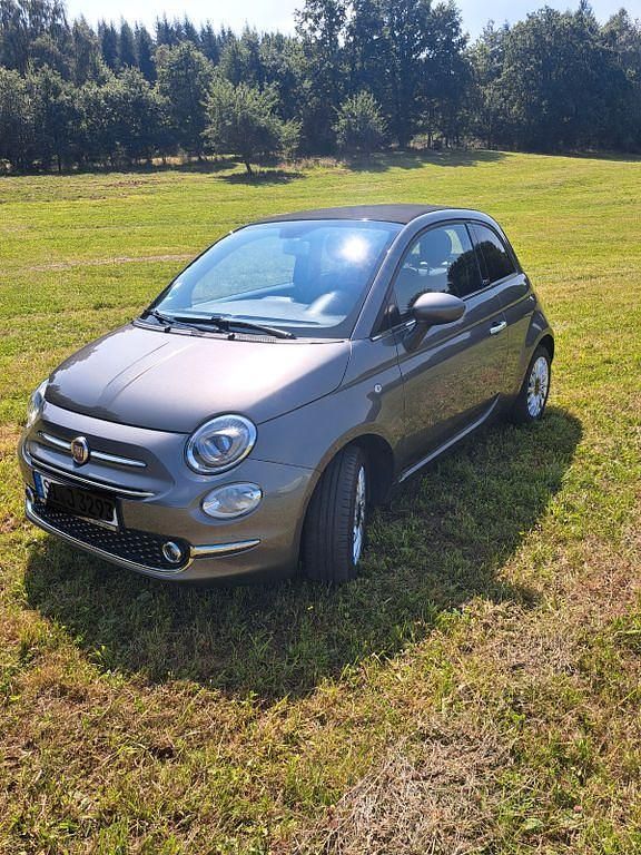 Grau Gebraucht 2018 Fiat 500C Lounge Cabrio | 9.500 € (Guter Preis) - Bild 1/4