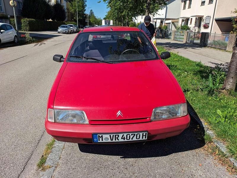 Rot Gebraucht 1992 Citroën ZX Limousine | 3.900 € - Bild 1/4